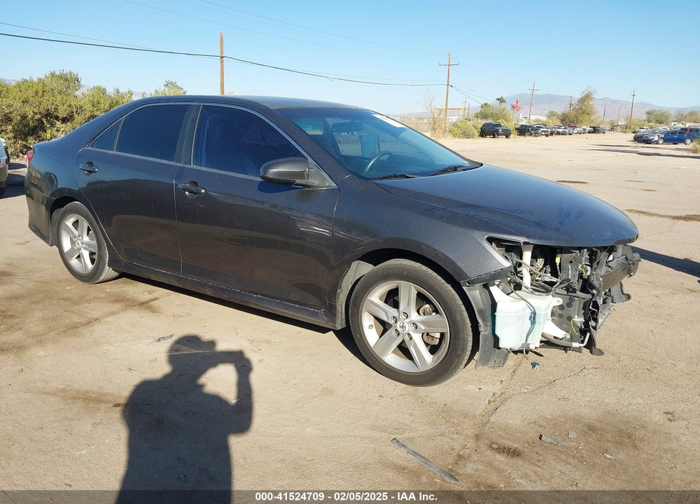 2013 TOYOTA CAMRY SE VIN: 4T1BF1FKXDU216583