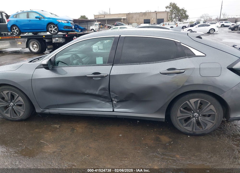 2017 HONDA CIVIC VIN: SHHFK7H53HU402362