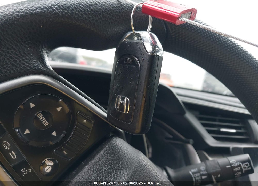 2017 HONDA CIVIC VIN: SHHFK7H53HU402362