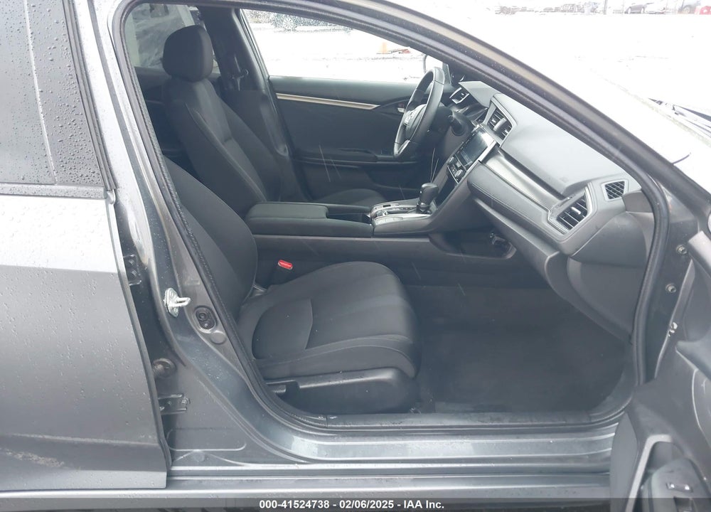 2017 HONDA CIVIC VIN: SHHFK7H53HU402362
