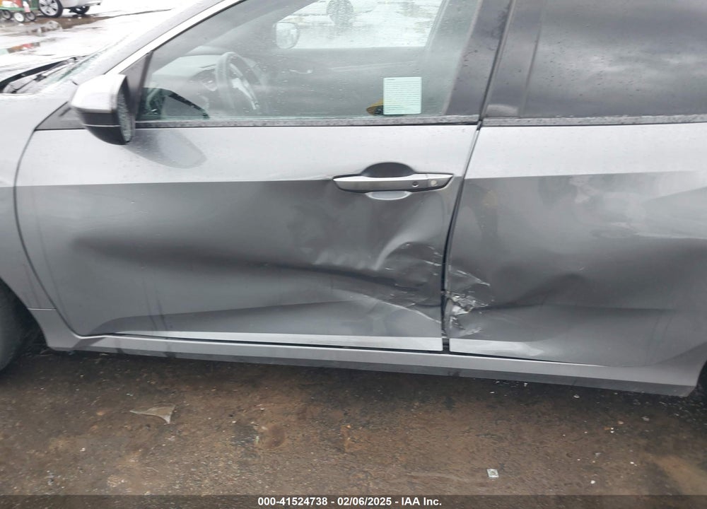 2017 HONDA CIVIC VIN: SHHFK7H53HU402362