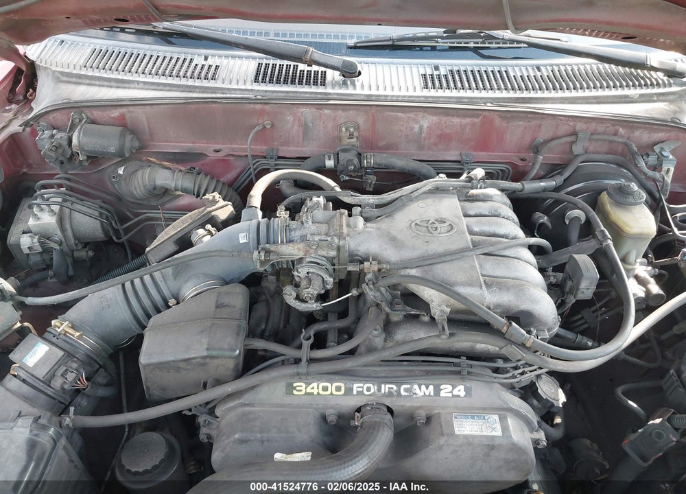 1998 TOYOTA 4RUNNER SR5 V6 LIMITED VIN: JT3GN87R9W0059158