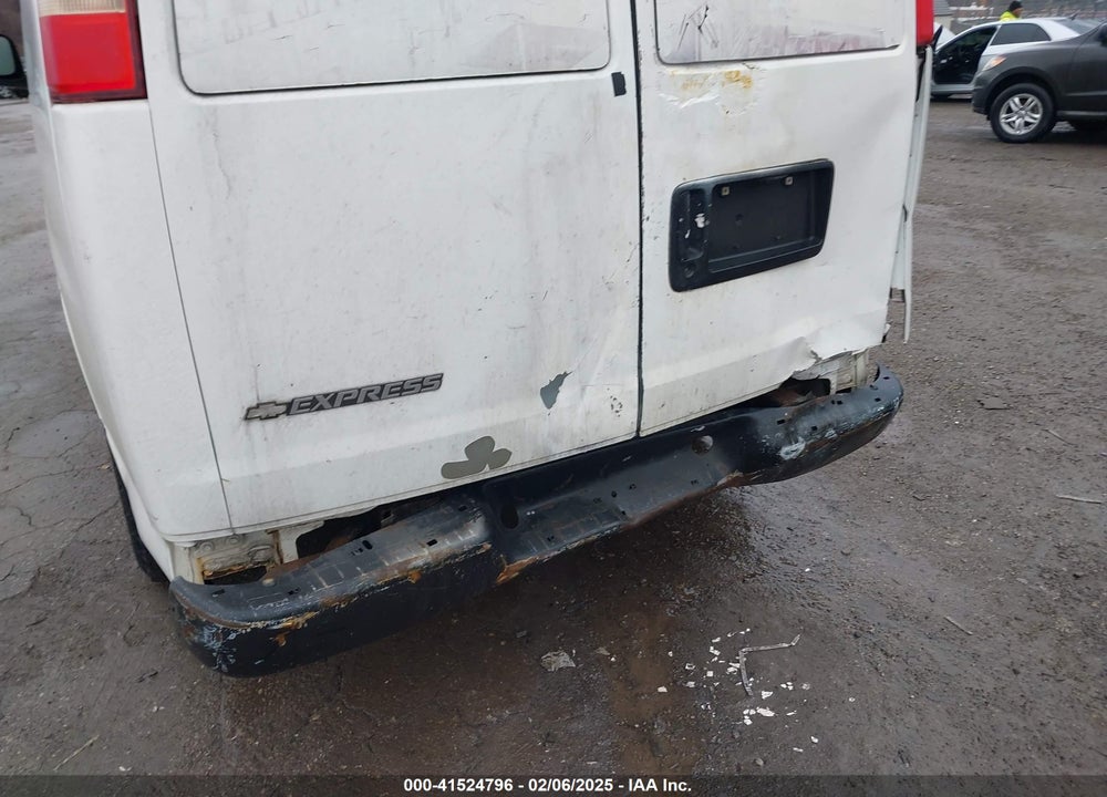 2007 CHEVROLET EXPRESS WORK VAN VIN: 1GCFG15X871141937