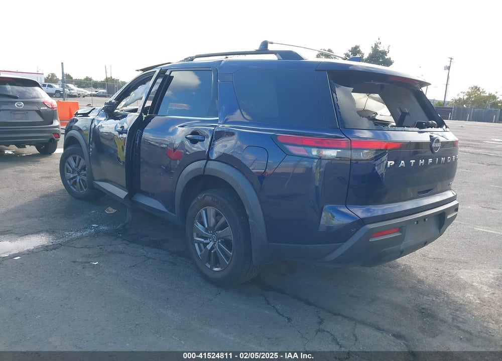 2022 NISSAN PATHFINDER SV 2WD VIN: 5N1DR3BA2NC256527