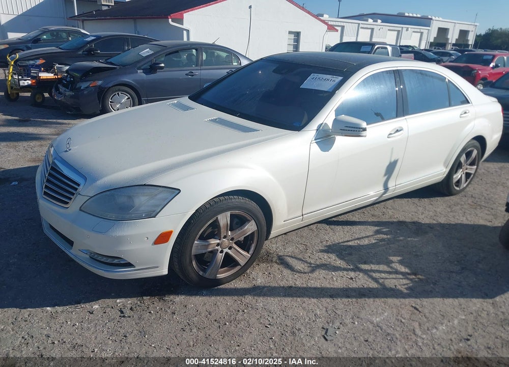 2013 MERCEDES-BENZ S VIN: WDDNG7DB8DA496760