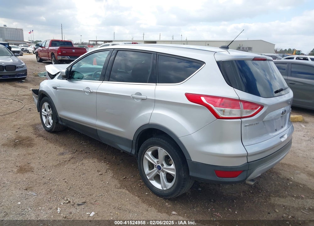 2015 FORD ESCAPE SE VIN: 1FMCU9GX2FUC31939