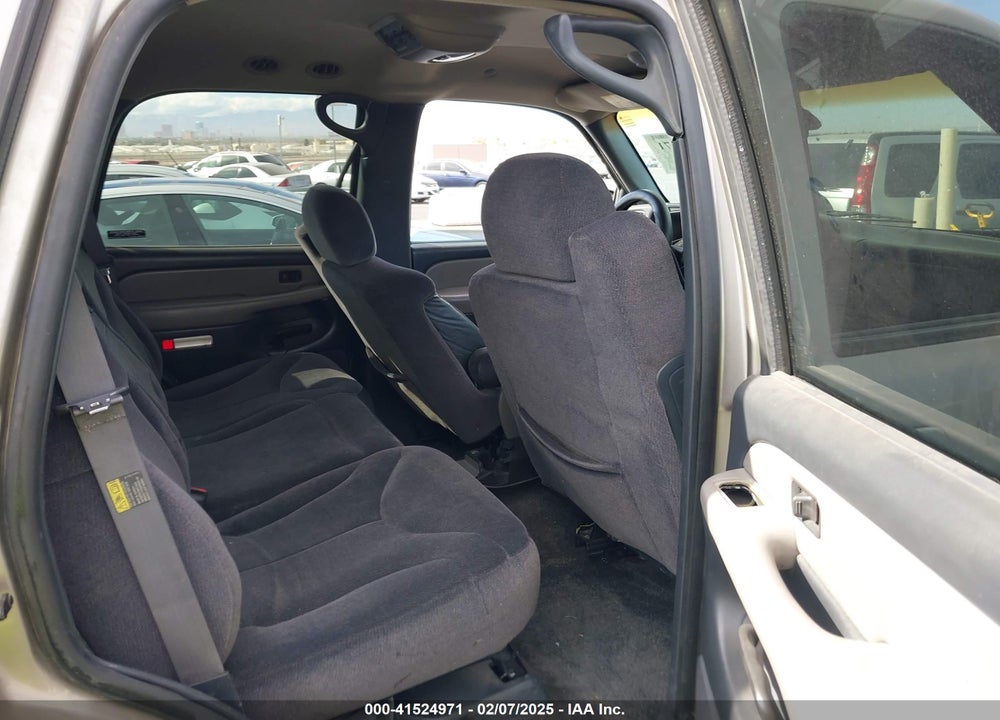 2002 GMC YUKON SLE VIN: 1GKEK13VX2R127774