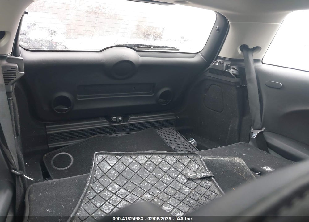2017 MINI HARDTOP VIN: WMWXP5C35H2F61615