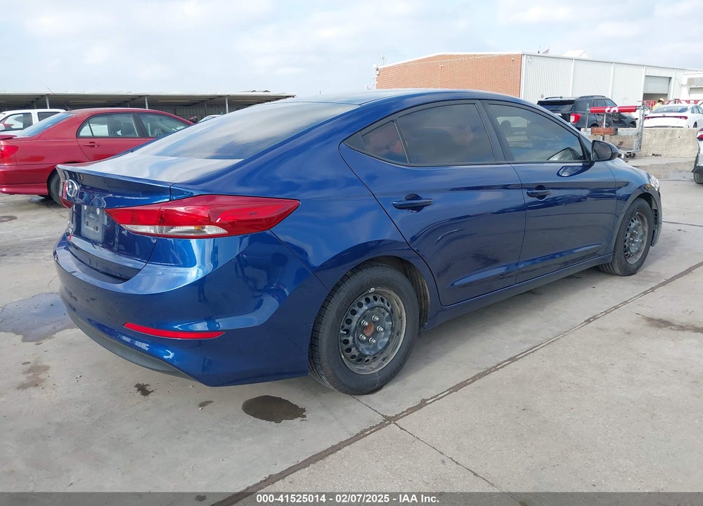 2018 HYUNDAI ELANTRA SE VIN: 5NPD74LF7JH221006