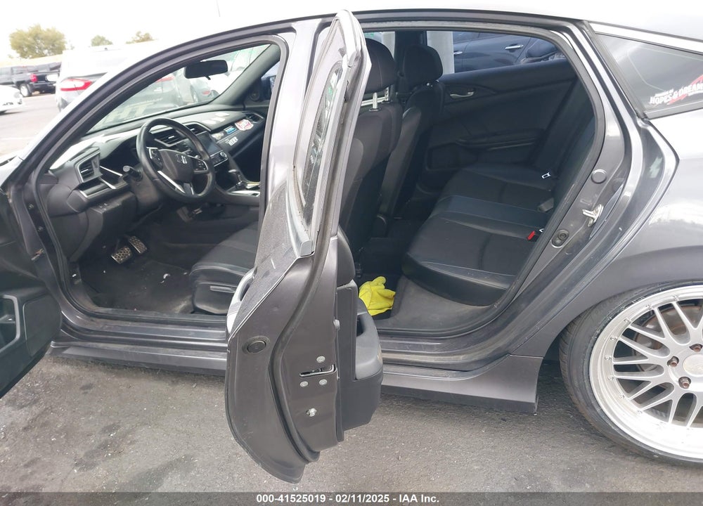 2019 HONDA CIVIC SPORT VIN: 2HGFC2F81KH540564