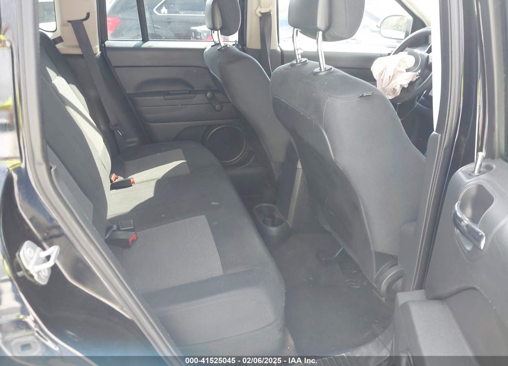 2014 JEEP COMPASS SPORT VIN: 1C4NJCBB1ED722113