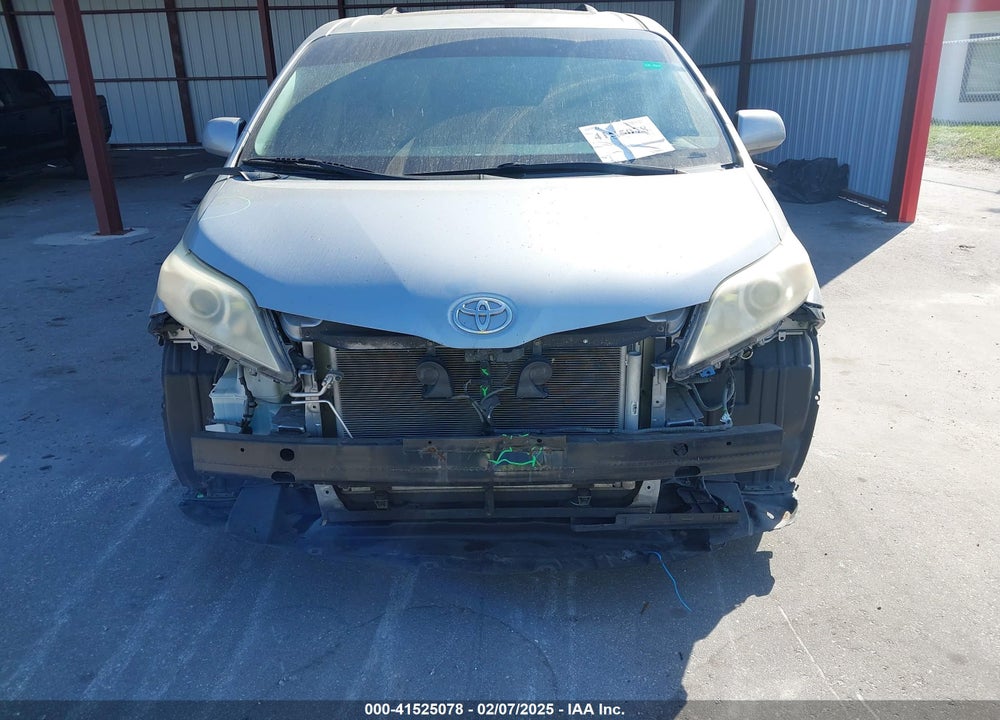 2011 TOYOTA SIENNA XLE LIMITED VIN: 5TDYK3DC5BS148776