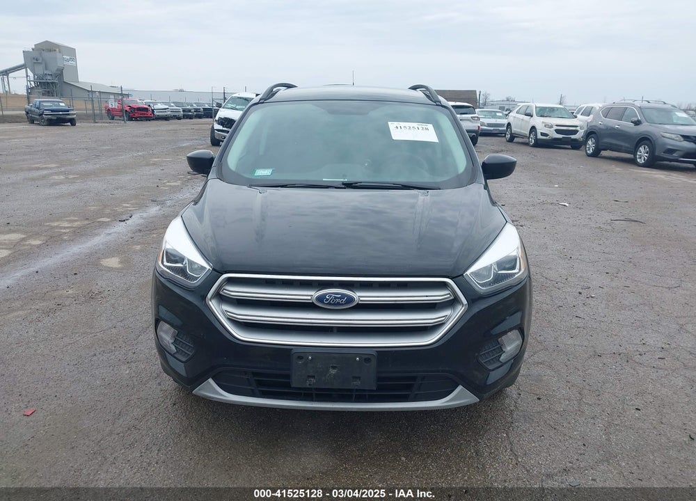 2017 FORD ESCAPE SE VIN: 1FMCU9GD5HUA62721