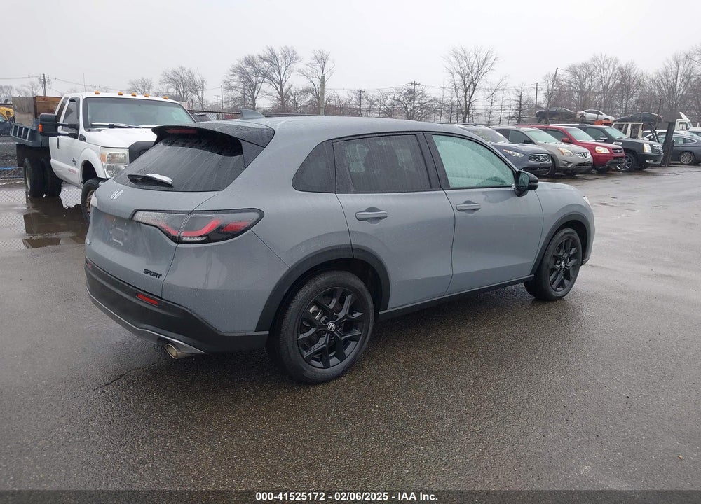 2024 HONDA HR-V AWD SPORT/AWD SPORT W/O BSI VIN: 3CZRZ2H52RM700809