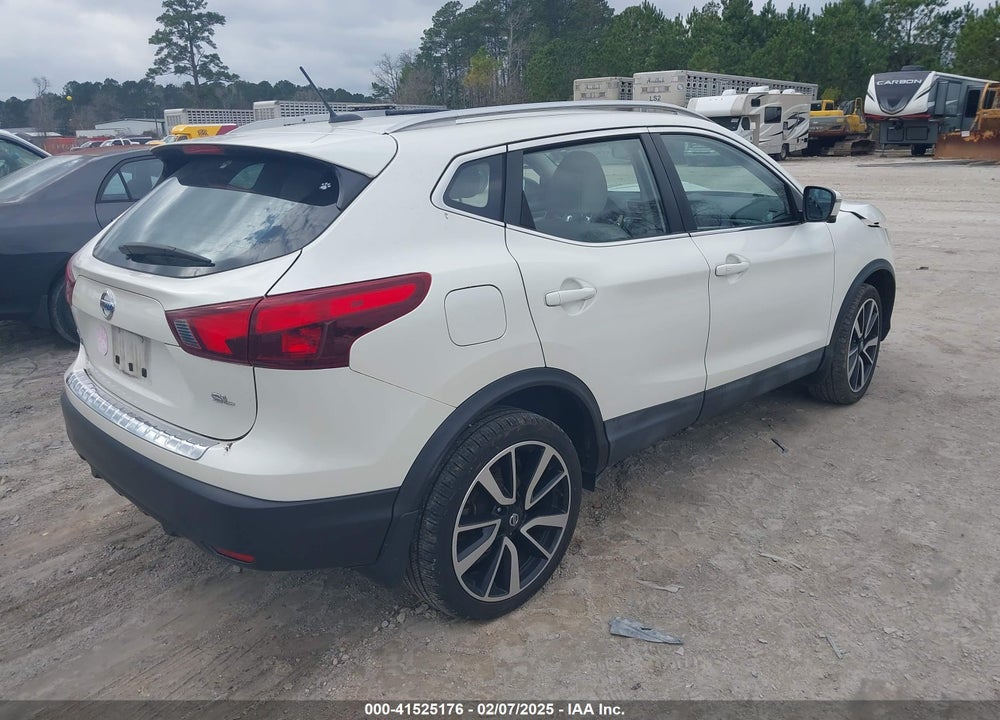 2018 NISSAN ROGUE SPORT SL VIN: JN1BJ1CP1JW102882