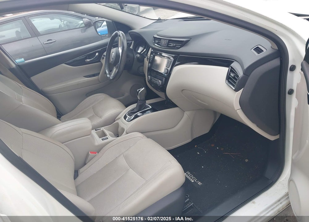 2018 NISSAN ROGUE SPORT SL VIN: JN1BJ1CP1JW102882