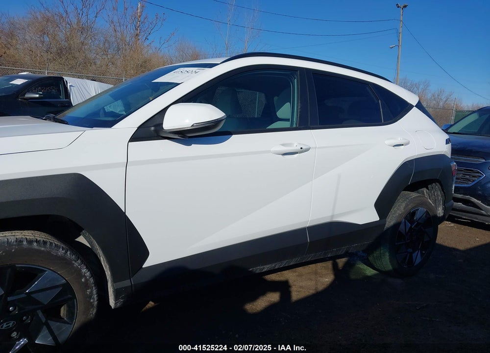 2024 HYUNDAI KONA SEL VIN: KM8HBCAB1RU042581