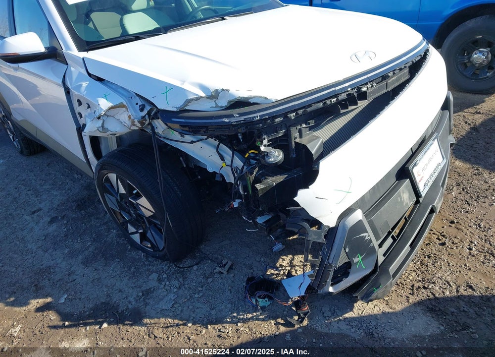 2024 HYUNDAI KONA SEL VIN: KM8HBCAB1RU042581