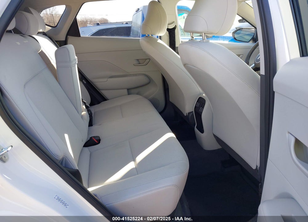 2024 HYUNDAI KONA SEL VIN: KM8HBCAB1RU042581