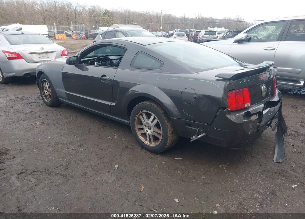 2007 FORD MUSTANG VIN: 1ZVHT80N375369269