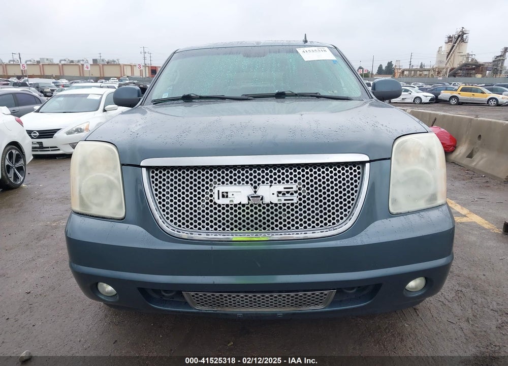 2008 GMC YUKON DENALI VIN: 1GKFK63898J214486