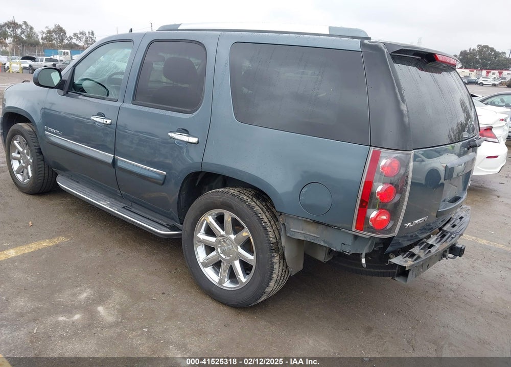 2008 GMC YUKON DENALI VIN: 1GKFK63898J214486