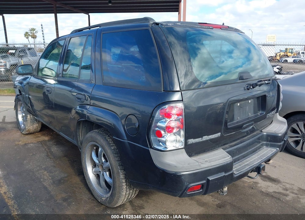 2003 CHEVROLET TRAILBLAZER LS VIN: 1GNDS13S632411983