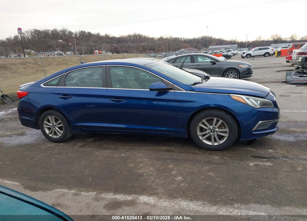 2015 HYUNDAI SONATA VIN: 5NPE24AF6FH057311