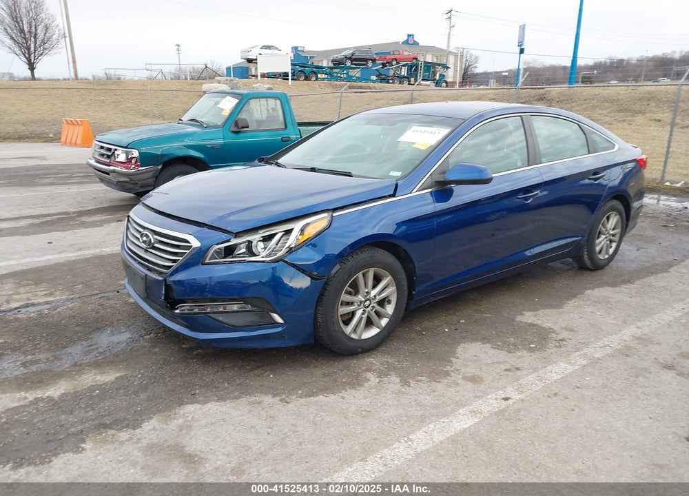 2015 HYUNDAI SONATA VIN: 5NPE24AF6FH057311