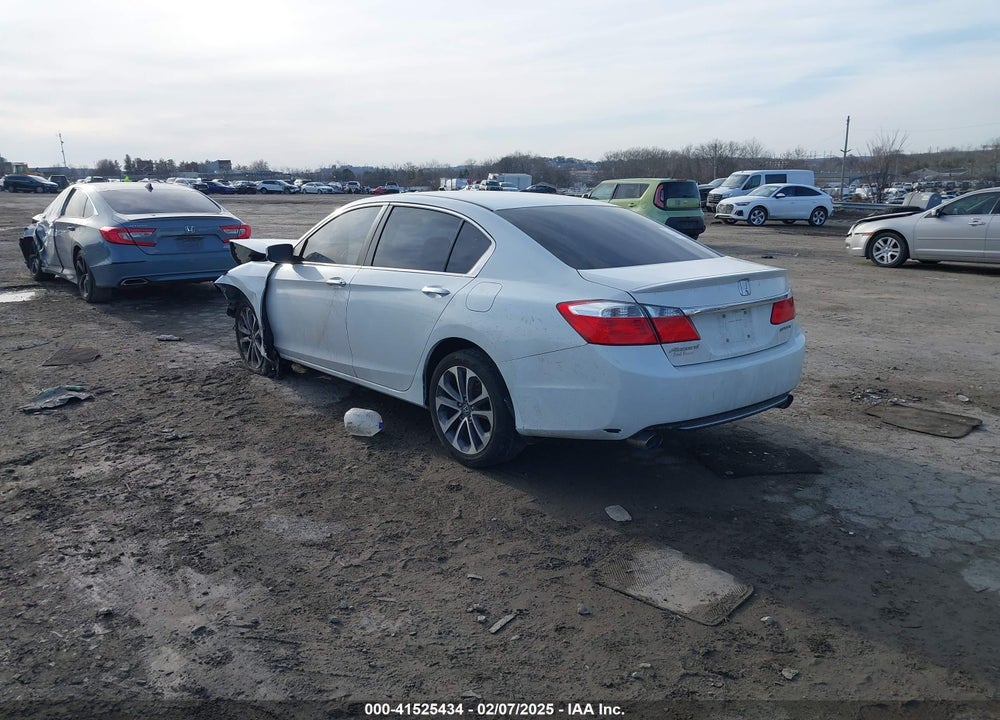 2013 HONDA ACCORD VIN: 1HGCR2F57DA210985