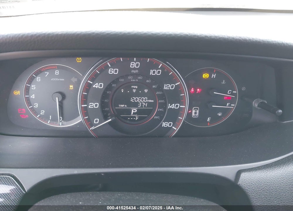 2013 HONDA ACCORD VIN: 1HGCR2F57DA210985