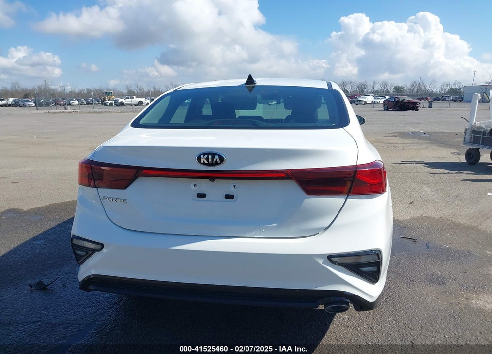 2021 KIA FORTE LXS VIN: 3KPF24AD9ME312375