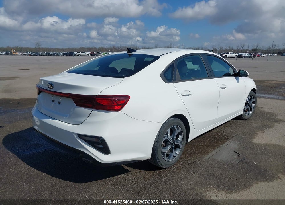 2021 KIA FORTE LXS VIN: 3KPF24AD9ME312375