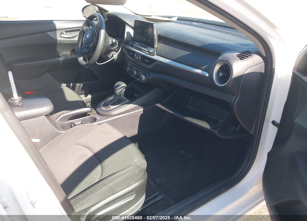 2021 KIA FORTE LXS VIN: 3KPF24AD9ME312375