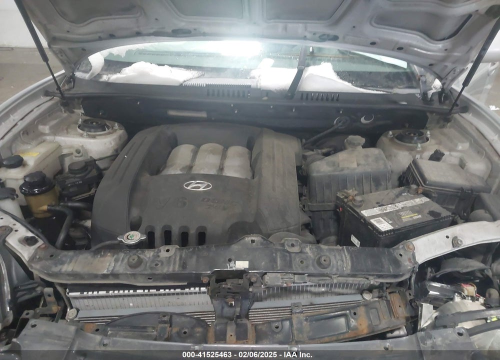 2005 HYUNDAI SANTA FE GLS VIN: KM8SC73D05U995172
