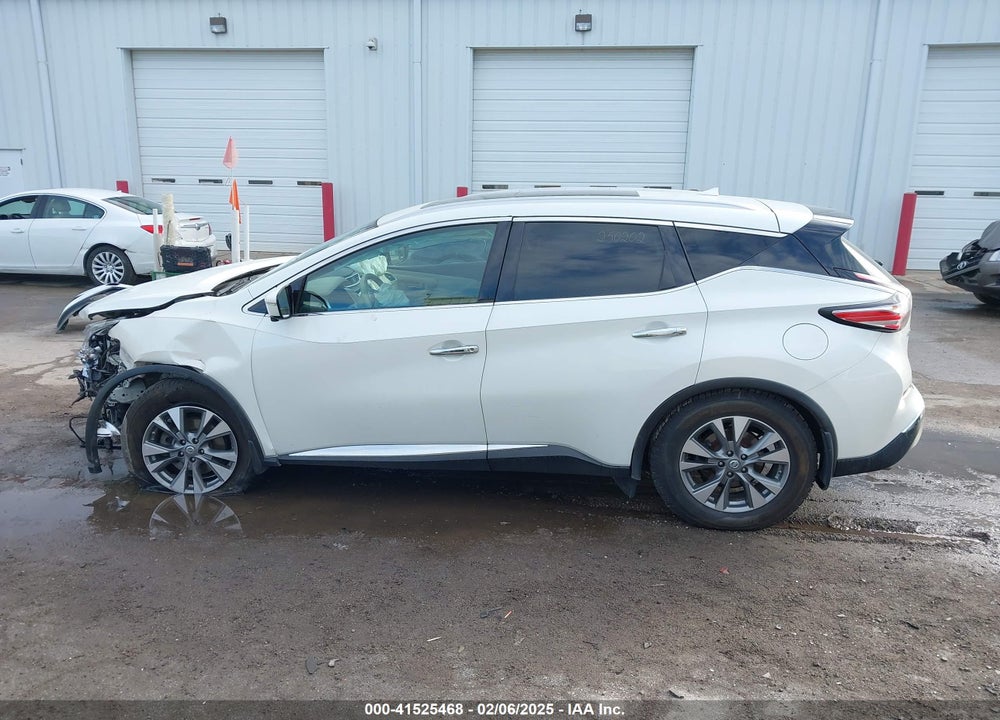 2015 NISSAN MURANO VIN: 5N1AZ2MH7FN225433