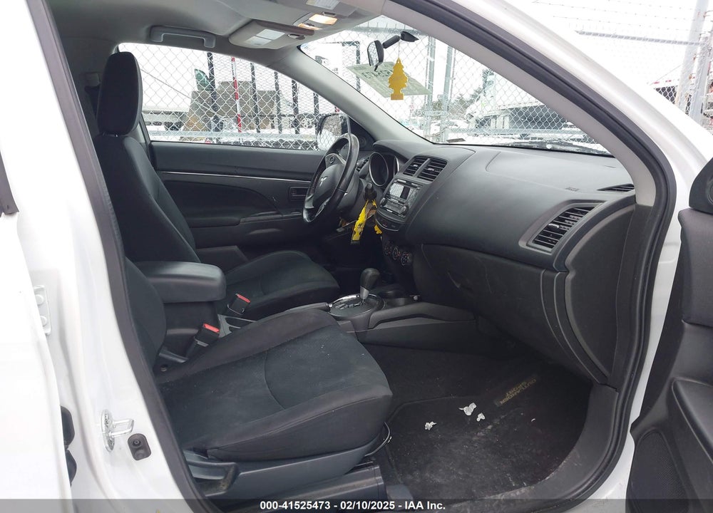2015 MITSUBISHI OUTLANDER SPORT ES VIN: 4A4AR3AW5FE034552