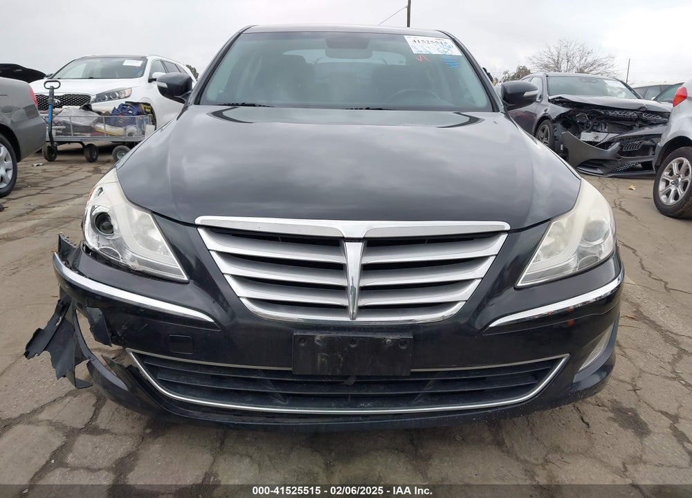 2013 HYUNDAI GENESIS VIN: KMHGC4DD8DU244063