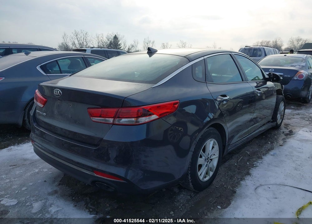2018 KIA OPTIMA VIN: KNAGT4L35J5213045