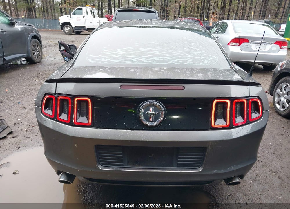 2014 FORD MUSTANG V6 VIN: 1ZVBP8AM6E5334433