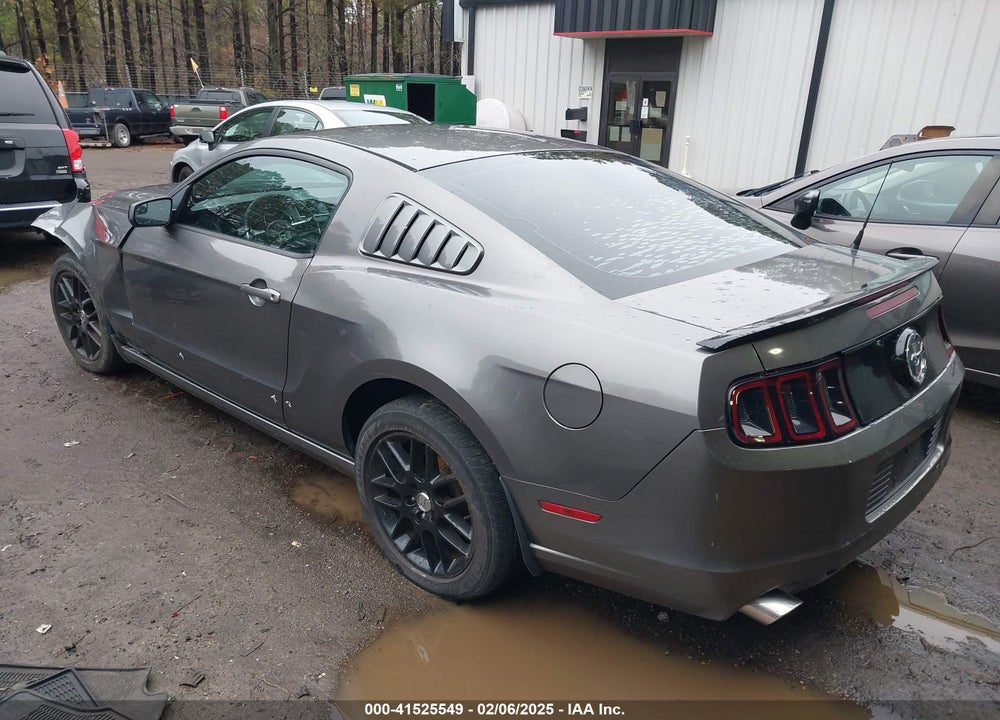 2014 FORD MUSTANG V6 VIN: 1ZVBP8AM6E5334433