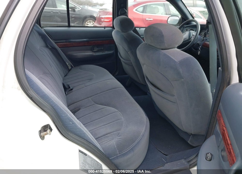 2000 MERCURY GRAND MARQUIS VIN: 2MEFM74W9YX658787