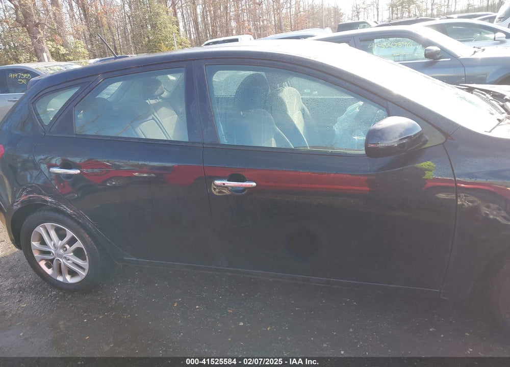 2011 KIA FORTE EX VIN: KNAFU5A20B5369620