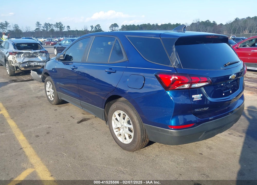 2022 CHEVROLET EQUINOX FWD LS VIN: 3GNAXHEV2NS242959