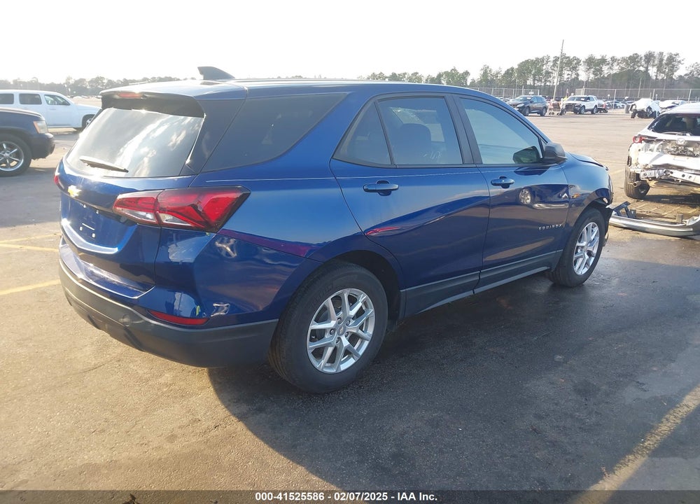 2022 CHEVROLET EQUINOX FWD LS VIN: 3GNAXHEV2NS242959