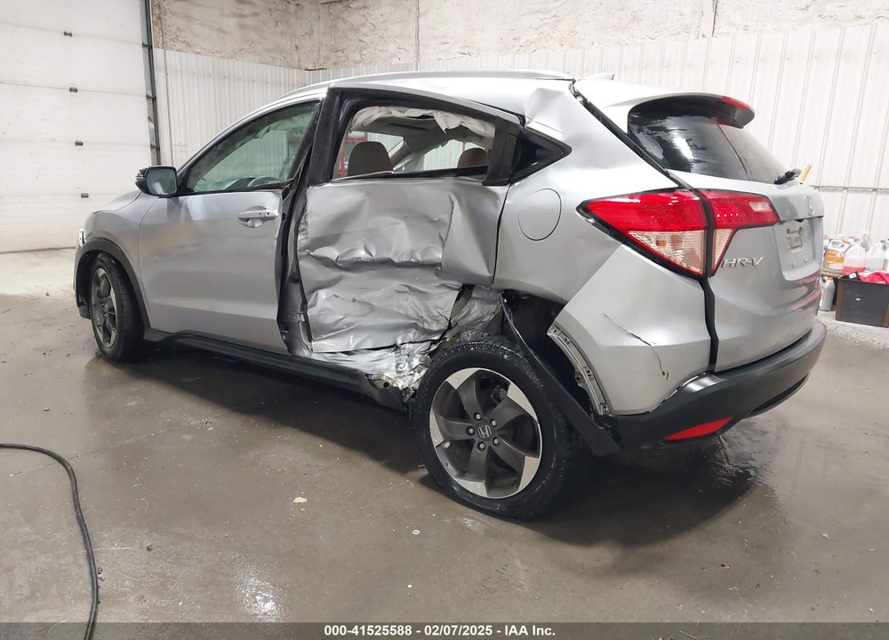 2018 HONDA HR-V VIN: 3CZRU6H70JM719094