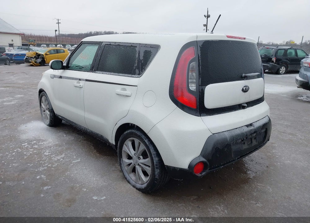 2015 KIA SOUL VIN: KNDJP3A52F7147643