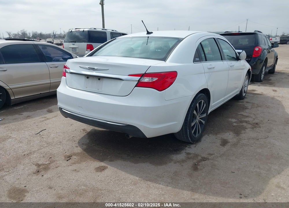 2014 CHRYSLER 200 VIN: 1C3CCBAB4EN230543