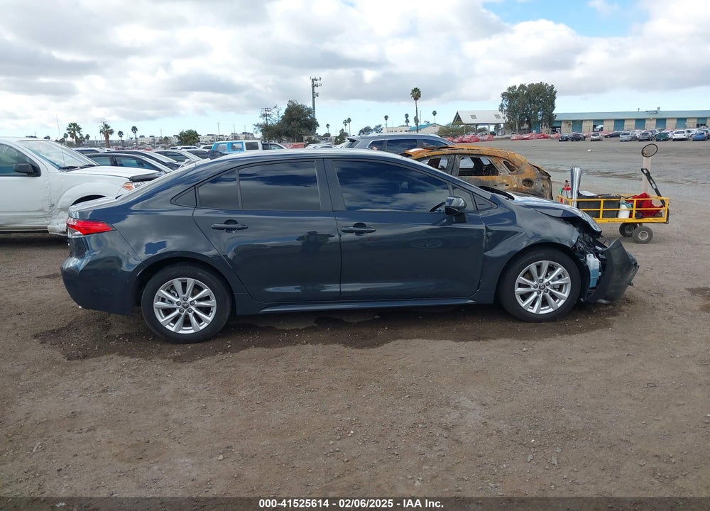 2024 TOYOTA COROLLA VIN: JTDBCMFE5R3030892