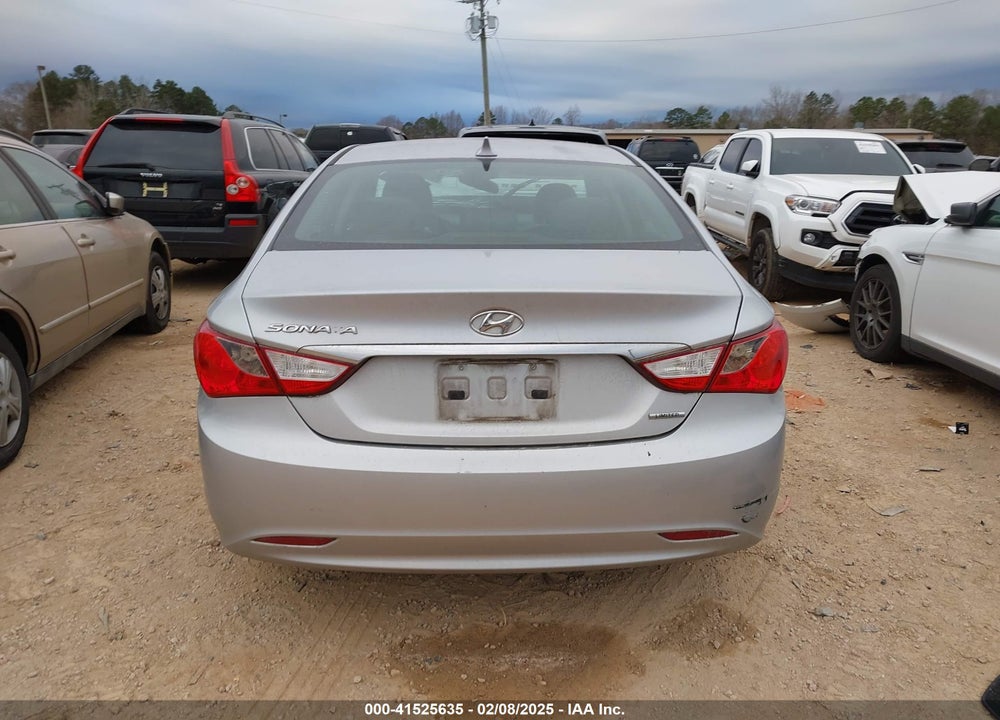 2011 HYUNDAI SONATA VIN: 5NPEC4AC2BH269586